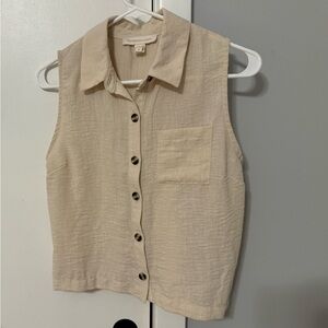 Beige Button Down Crop Collared Top NWOT